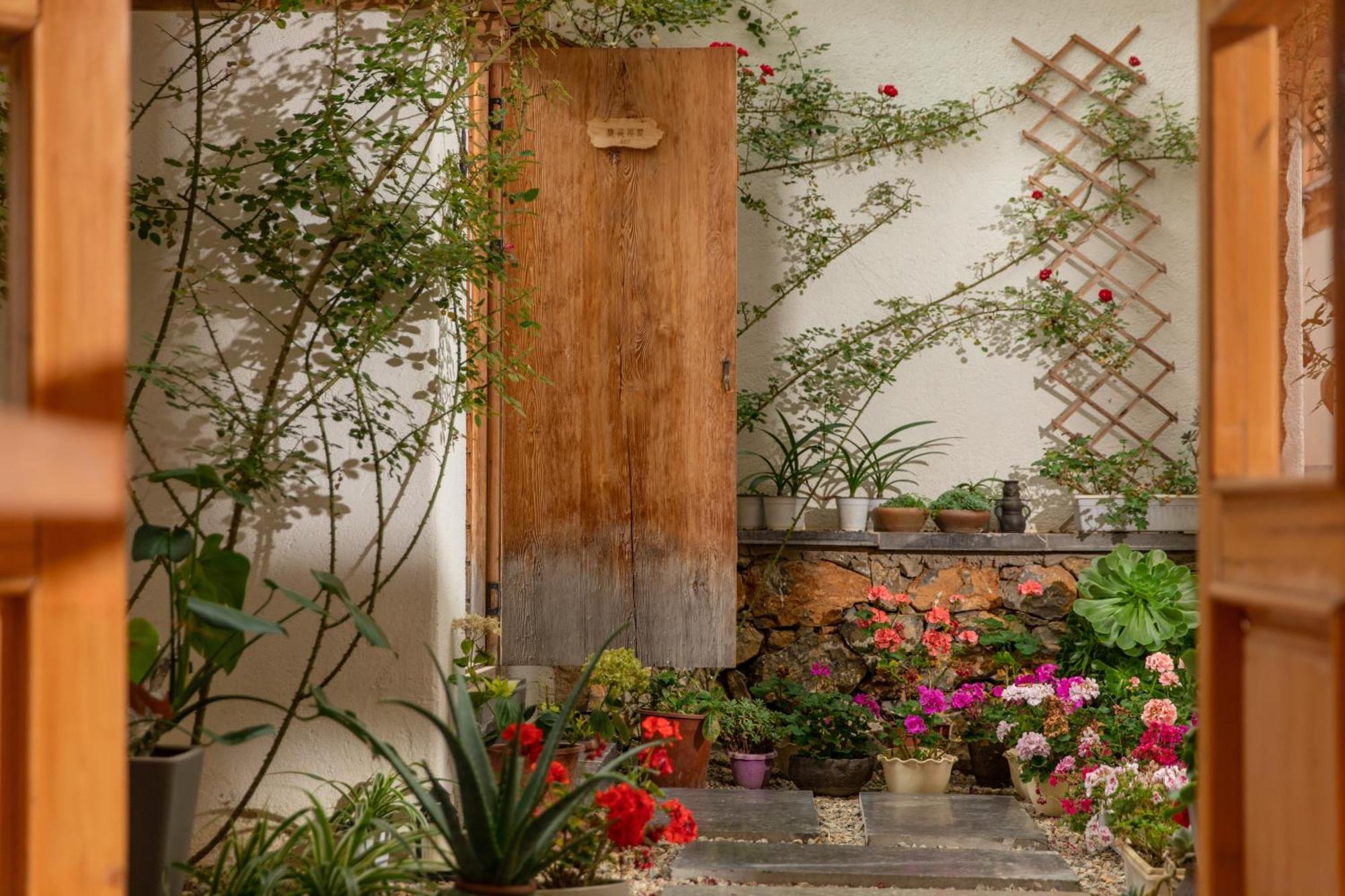 Courtyard Shangri-La 藏舍小院 Eksteriør bilde