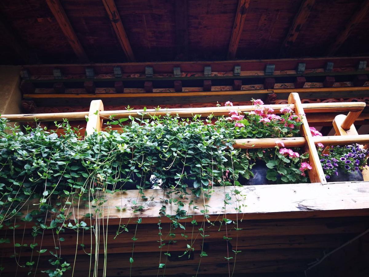 Courtyard Shangri-La 藏舍小院 Eksteriør bilde